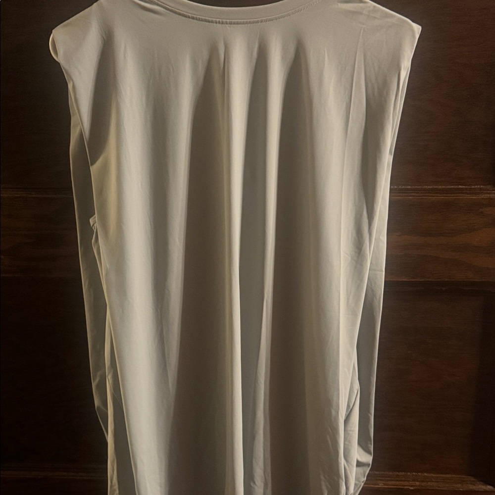 NWT, HALARA Gray Sleeveless Tank, Size M